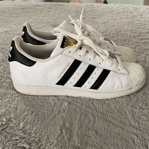 Adidas super star shell toe sneakers size 6